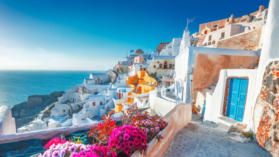 Santorini travel package xplortravel